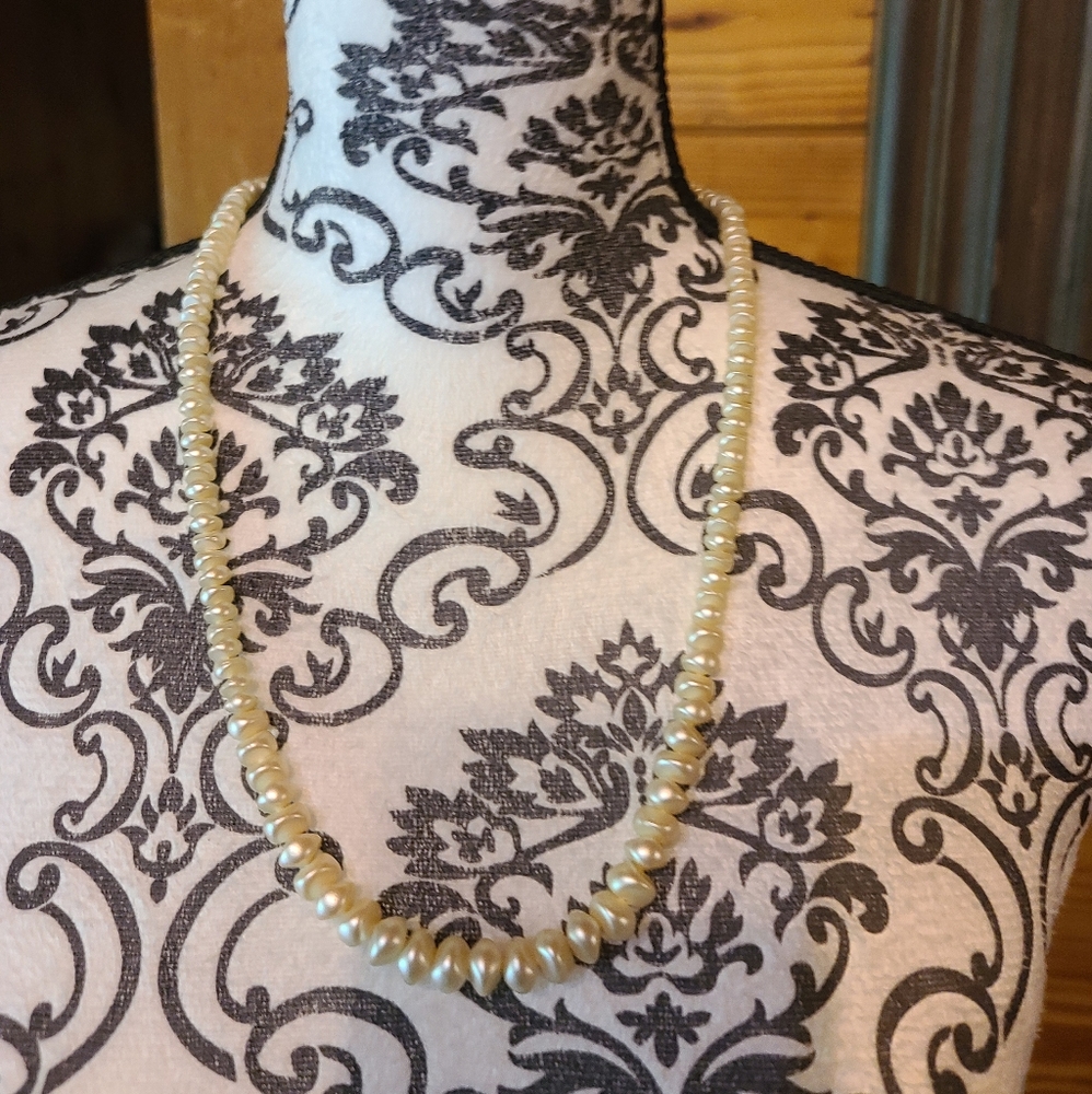 Handstrung Freshwater Pearl Necklace